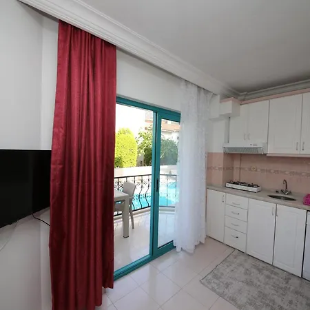 River Icmeler Apartment